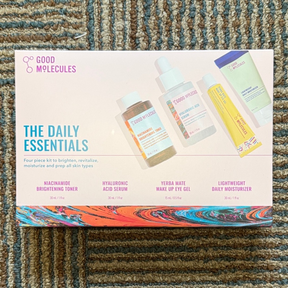 Good Molecules The Daily Essentials Kit